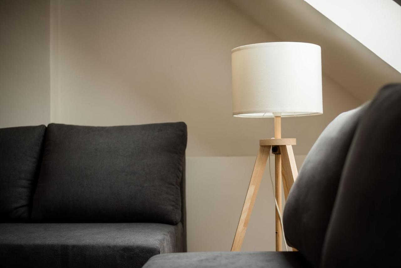 סמילי Ayni Apartman מראה חיצוני תמונה
